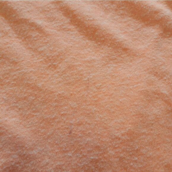 Under armour Small Peach Tee - Picture 2 of 3